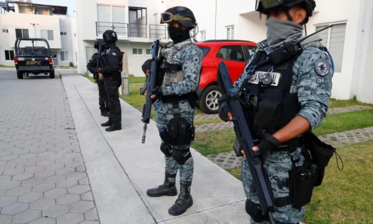 Omar García Harfuch informó sobre la captura de seis presuntos integrantes de "La Empresa" durante la gira de trabajo de la presidenta Claudia Sheinbaum en Morelos