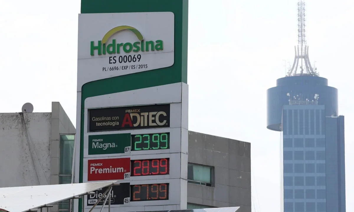 El Gobierno de México publicó un listado de las estaciones de servicio que comercializan diésel fuera de los lineamientos acordados.