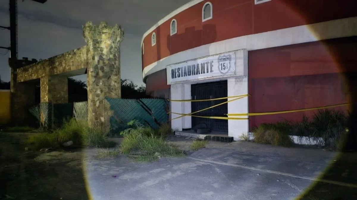 En plena transmisión en TikTok, influencer localizó restos humanos al interior del Hotel Nueva Castilla, aún no se han identificado.