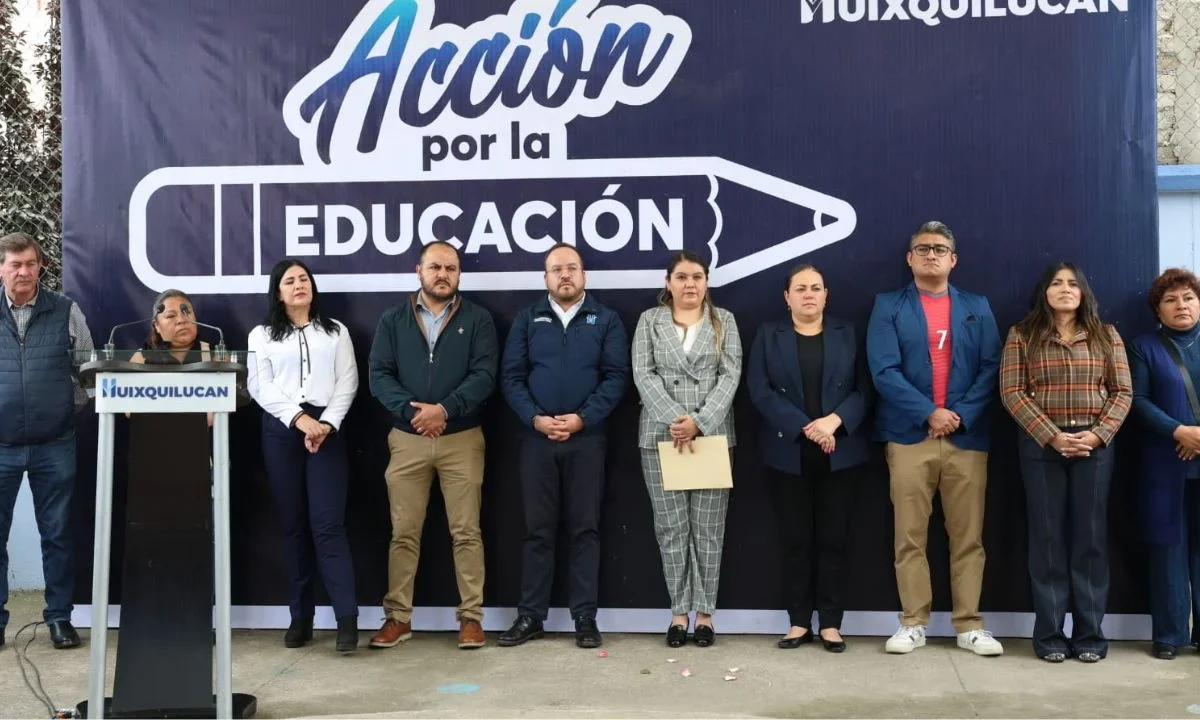 La presidenta municipal de Huixquilucan entregó la rehabilitación de este plantel de nivel preescolar ubicado en la colonia El Mirador.