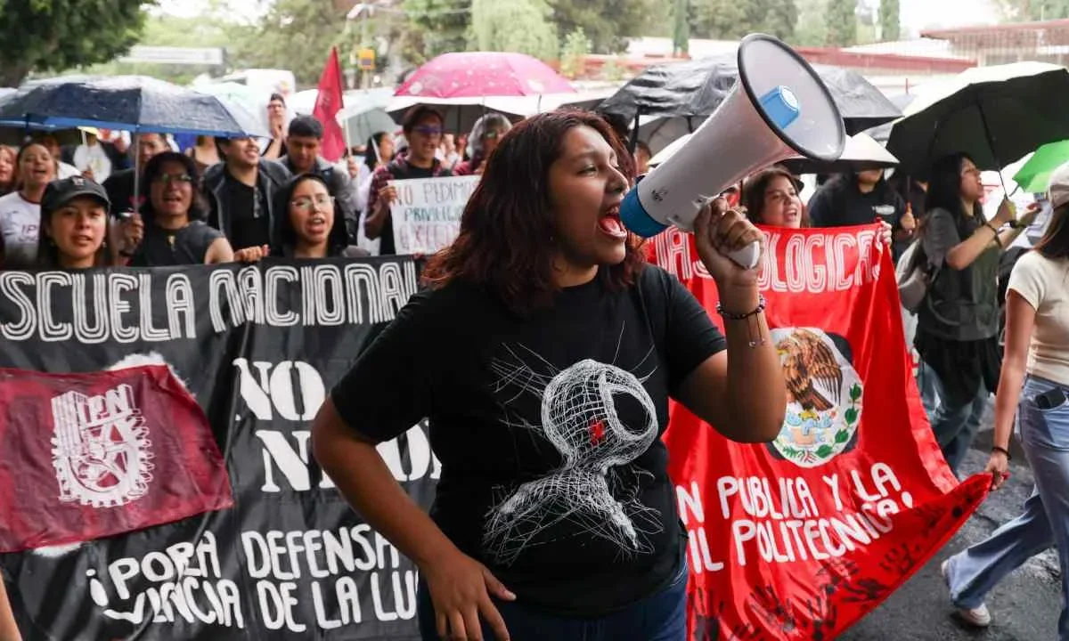 El IPN convoca a su comunidad estudiantil que se encuentra en paro a participar en las mesas de diálogo convocadas para el próximo martes.