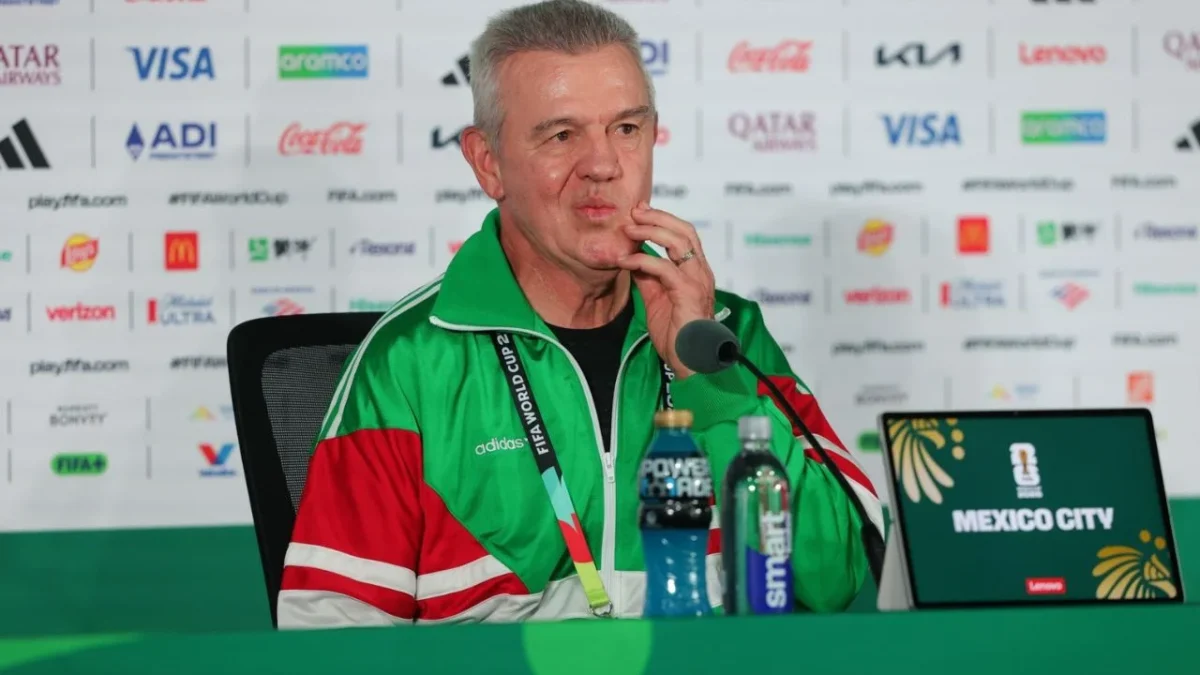 Para Javier Aguirre, DT de la Selección, el cambio de horario 'le rompe un poquito la madre', debido a que sería un ajuste de seis horas.