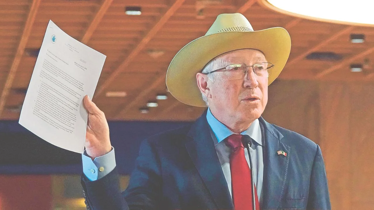 Ken Salazar sostiene versión sobre 'El Mayo' Zambada