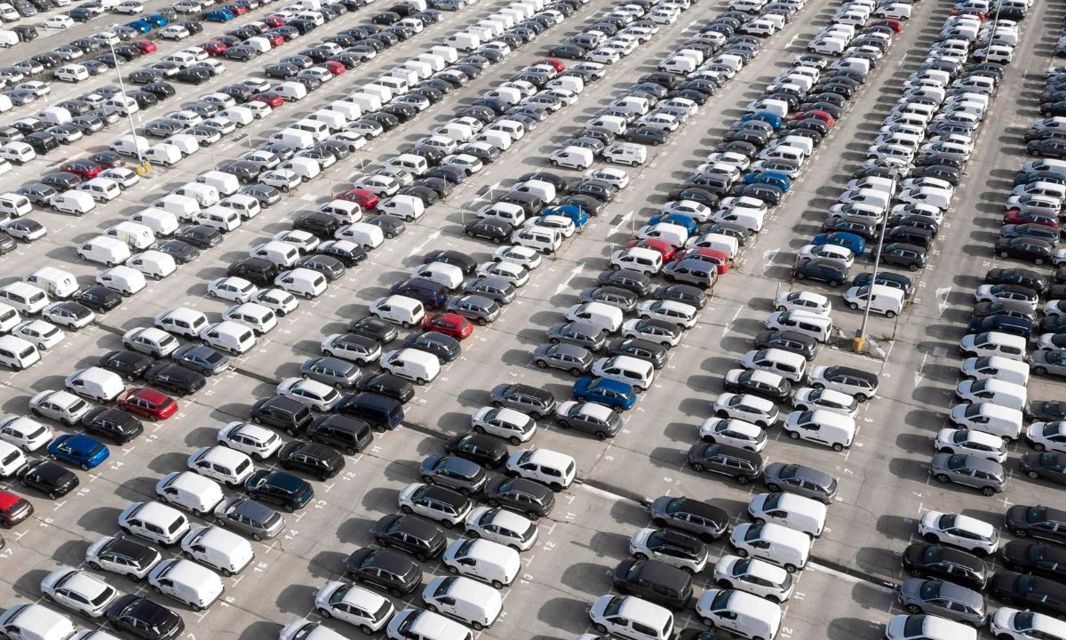 El mercado automotor en Latinoamérica aceleró su crecimiento durante junio de 2026, con la comercialización de 574 mil 586 unidades.