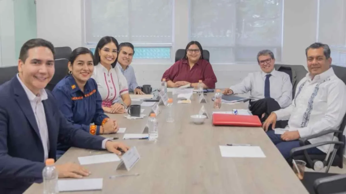 Morena inicia reuniones con aspirantes a las gubernaturas; Andrea Chávez y Cruz Pérez Cuellar fueron los primeros.