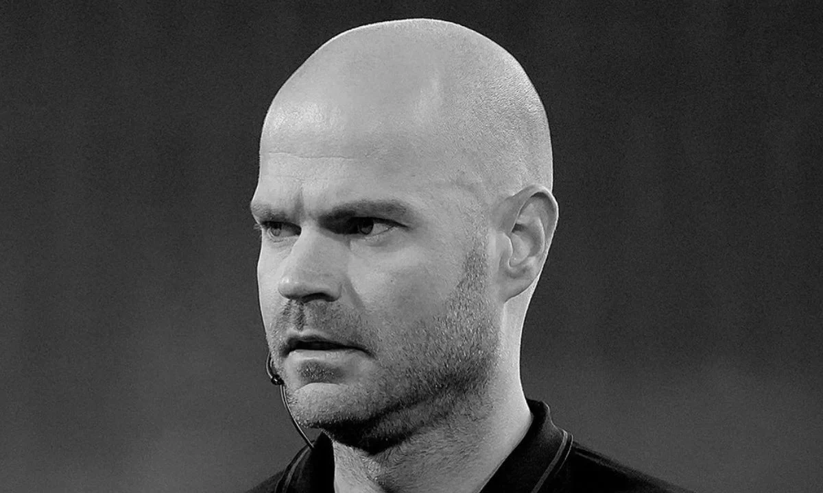 Rob Dieperink, árbitro de Países Bajos de 38 años de edad y apartado del Mundial 2026 por delito sexual, fue hallado sin vida.