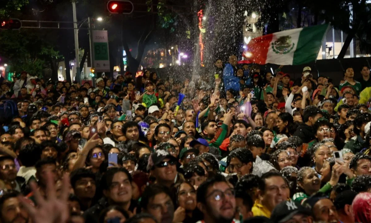 Las personas fallecidas durante los festejos en la CDMX eran un hombre de 44 años y una joven de 19 años, ya fueron identificados.
