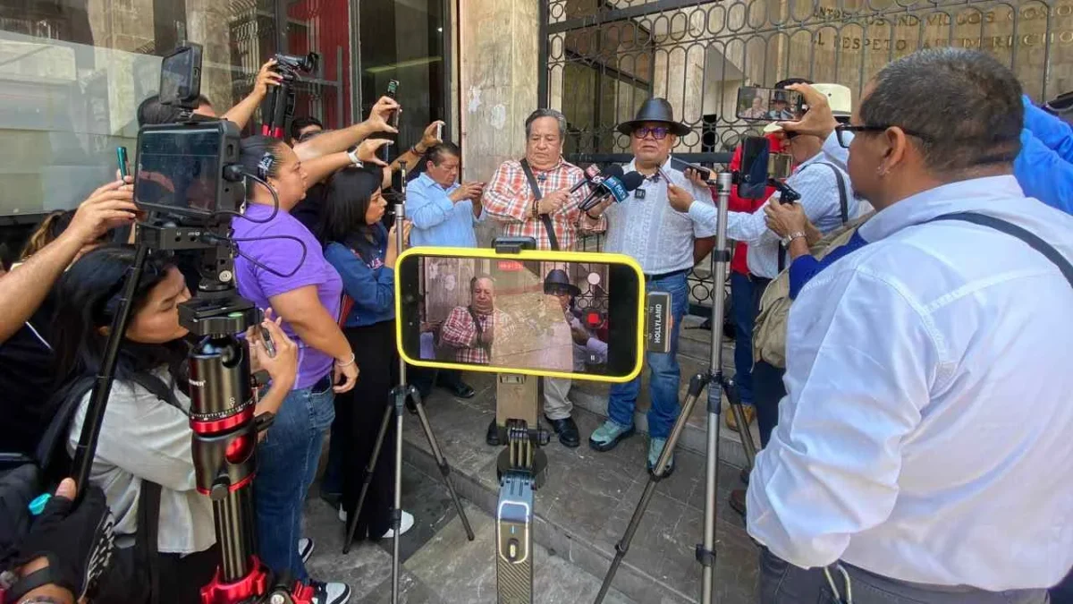Periodistas de Chiapas exigen seguridad y justicia por ataque directo contra un reportero.