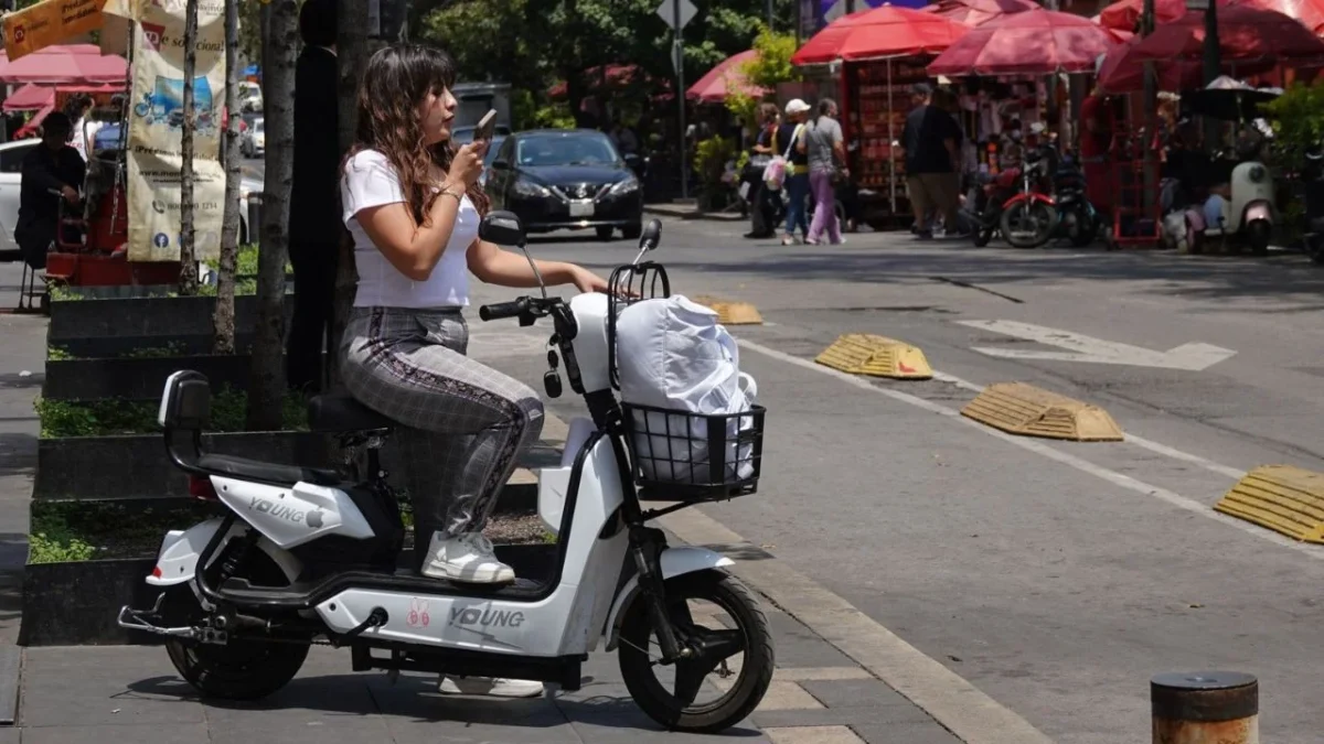 El PRD CDMX presentó la reforma al Código Fiscal local para trámites de vehículos motorizados eléctricos personales.
