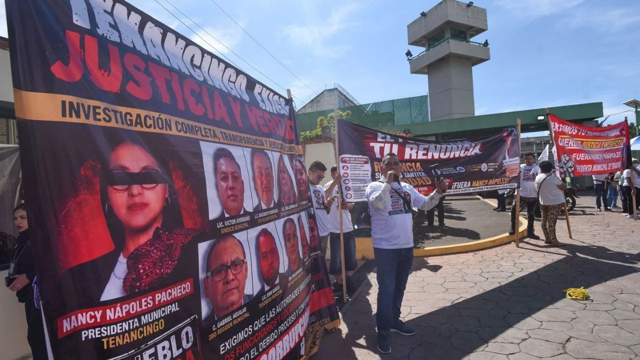 Procesan a 2 alcaldes mexiquenses por autosecuestro y abuso de autoridad