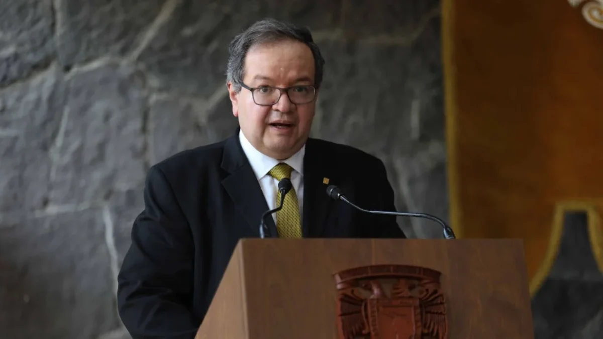Leonardo Lomelí, rector de la UNAM, instruyó la elaboración de un informe detallado sobre el examen de admisión en línea a Licenciatura.