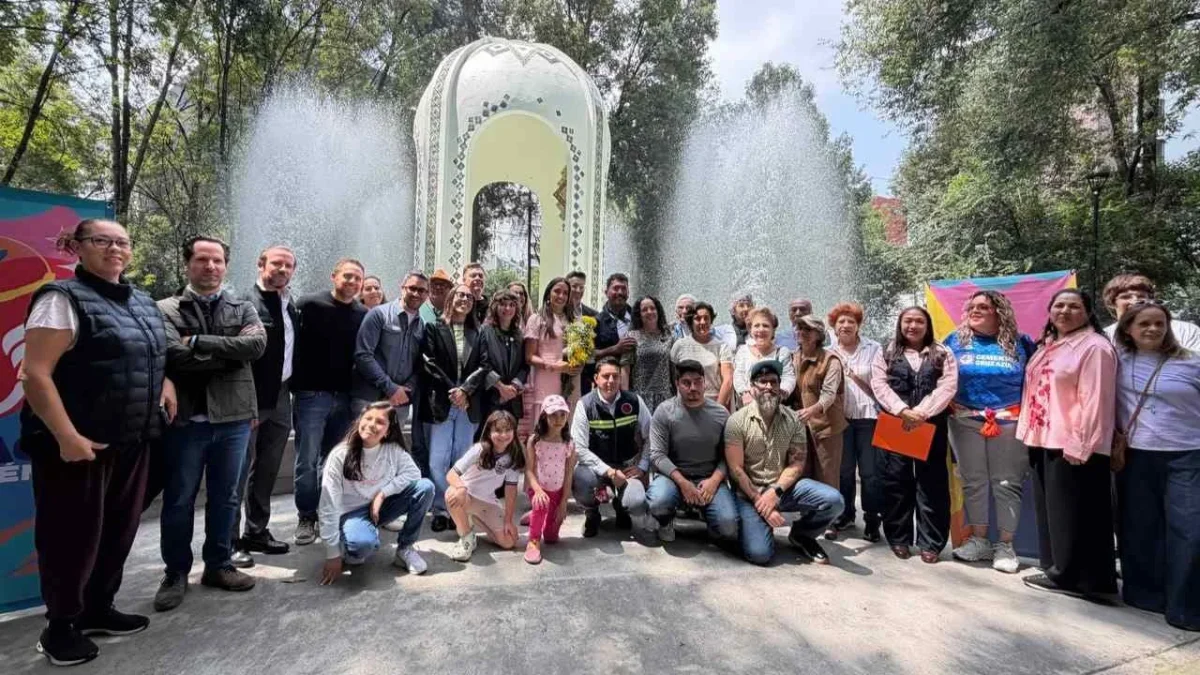 La alcaldesa Alessandra Rojo de la Vega entregó la rehabilitación integral de la Plaza Popocatépetl.