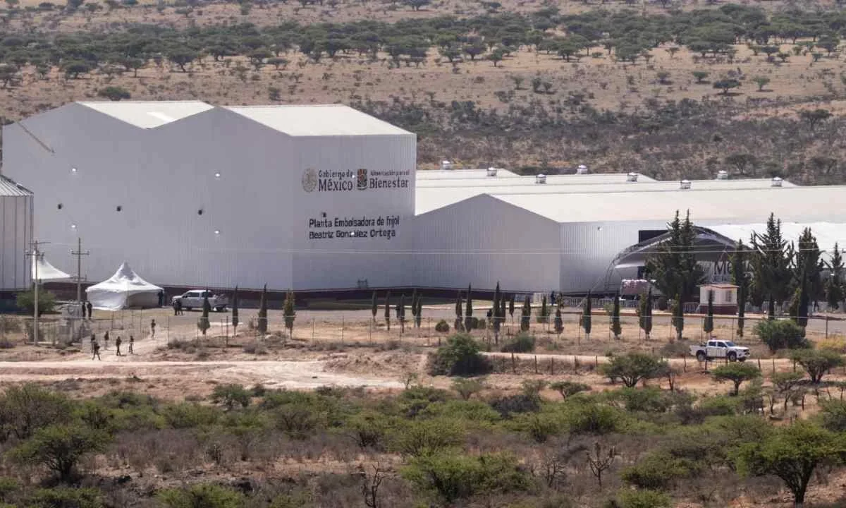Sancionan a 34 funcionarios con multas superiores a los 1.8 millones de pesos.