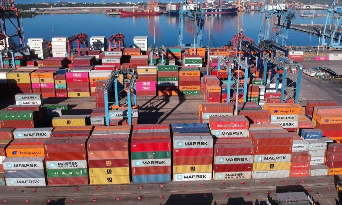 México consolidó su posición como uno de los principales proveedores de EU, desempeño que impulsó un superávit comercial de 4,090 mdd.