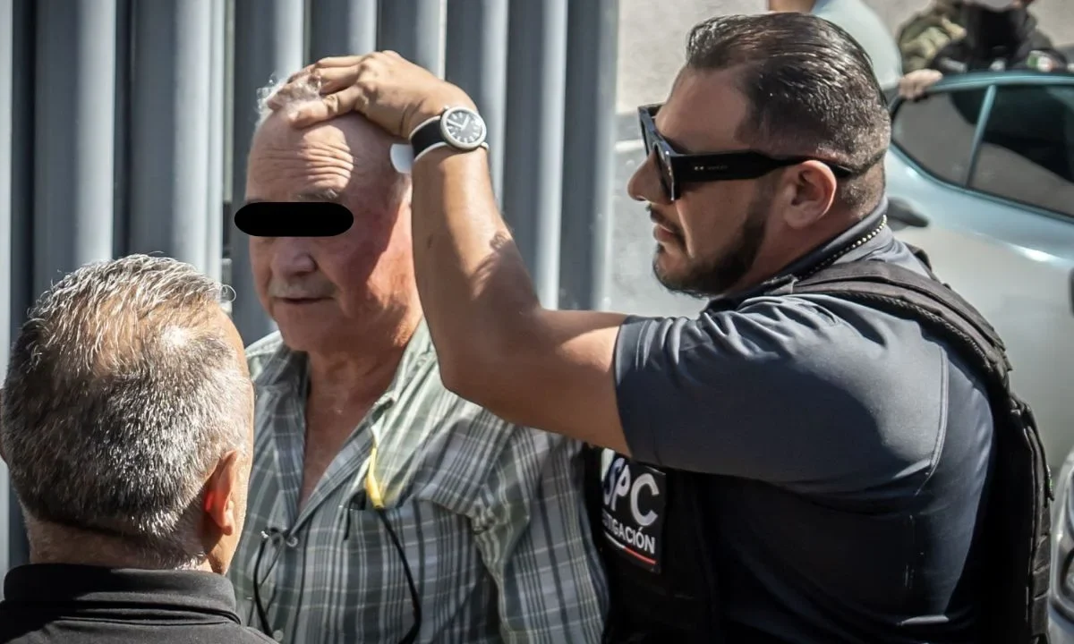 Ernesto Ruffo comparece vía remota tras ser detenido el pasado jueves por su presunta participación en la gran red de 'huachicol fiscal'.