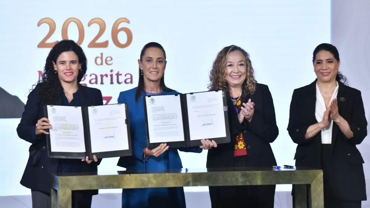 Claudia Sheinbaum presentó y firmó la Ley General para sancionar y reparar el daño por feminicidio que será enviada al Congreso de la Unión para el próximo periodo de sesiones