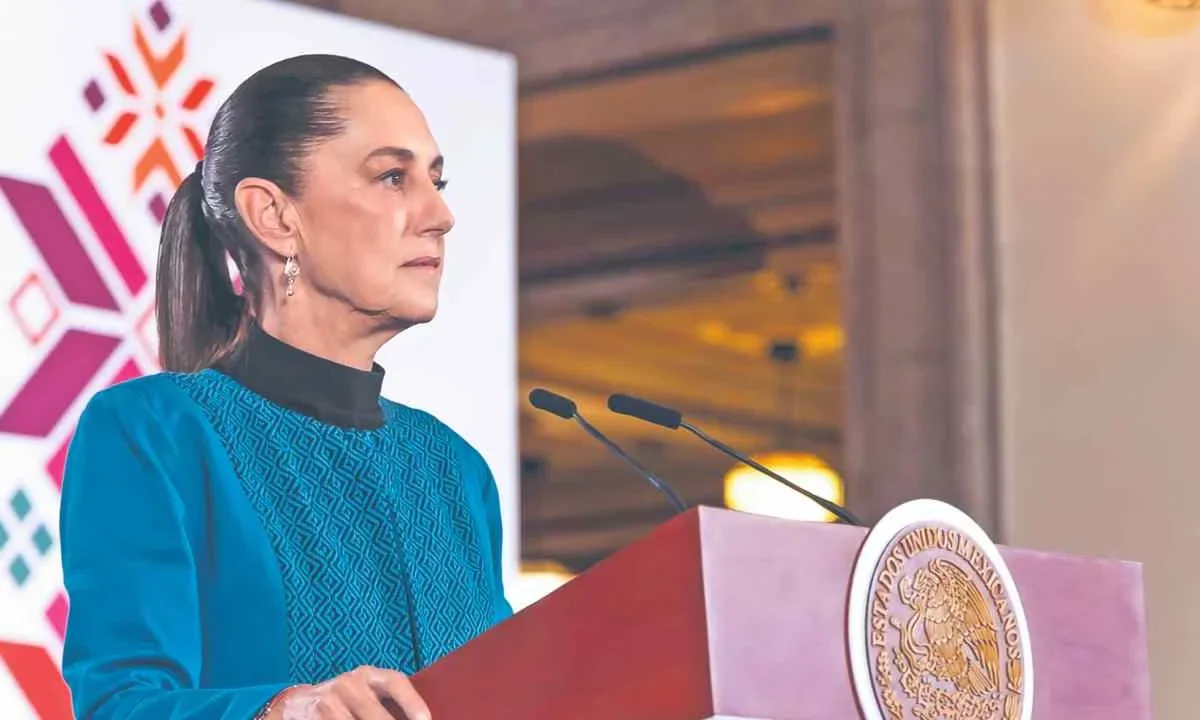 La presidenta Claudia Sheinbaum elevó el tono contra Estados Unidos al acusar que el exembajador Ken Salazar pudo haber mentido en la detención de 'El Mayo'.