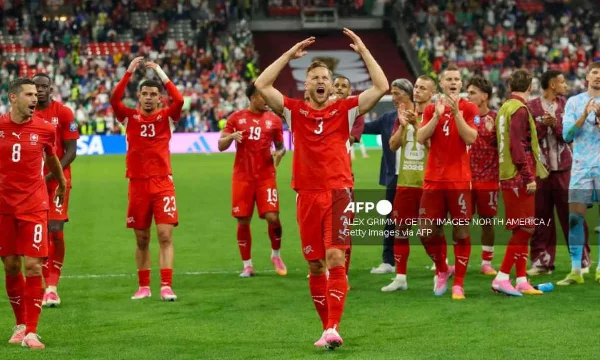La Selección de Suiza derrota 2-0 a Argelia y se clasifica para octavos del Mundial 2026.