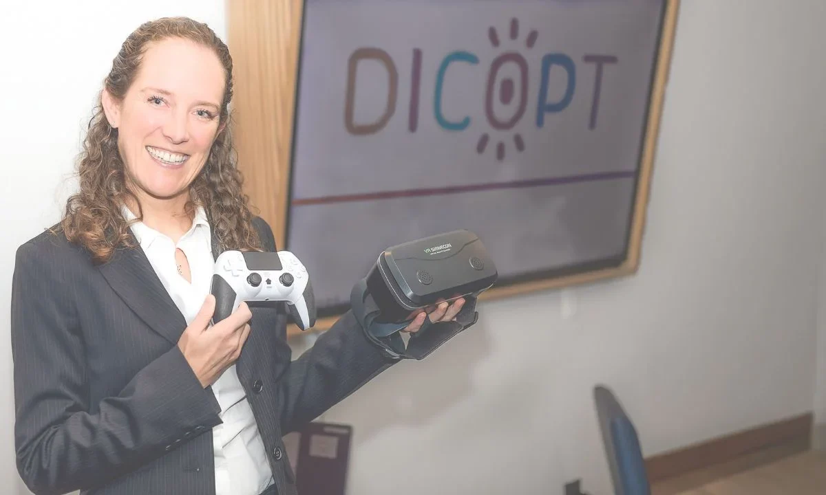 Andrea Torrado, retinóloga y oftalmóloga pediatra, anunció la llegada de Dicopt, terapia basada en realidad virtual para la ambliopía.