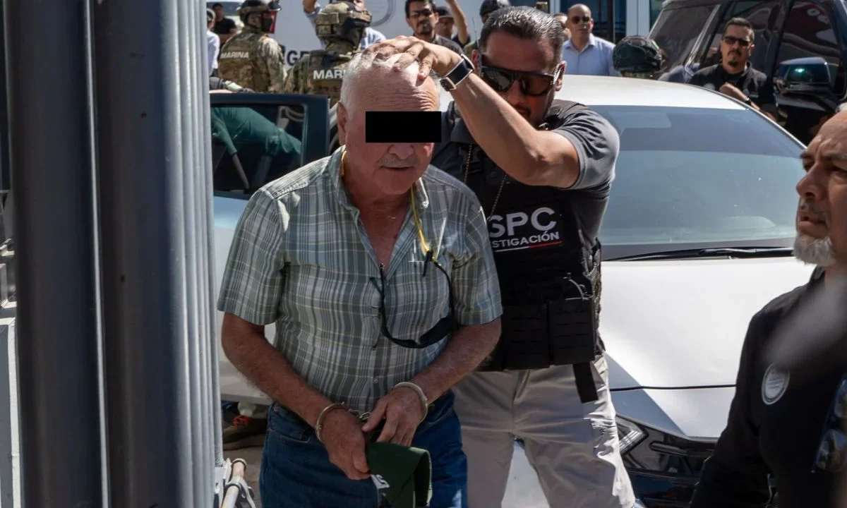 El exgobernador de Baja California le aseguró a su hija que dentro del penal de máxima seguridad del Altiplano lo apodaron 'Ruffo Mandela'.