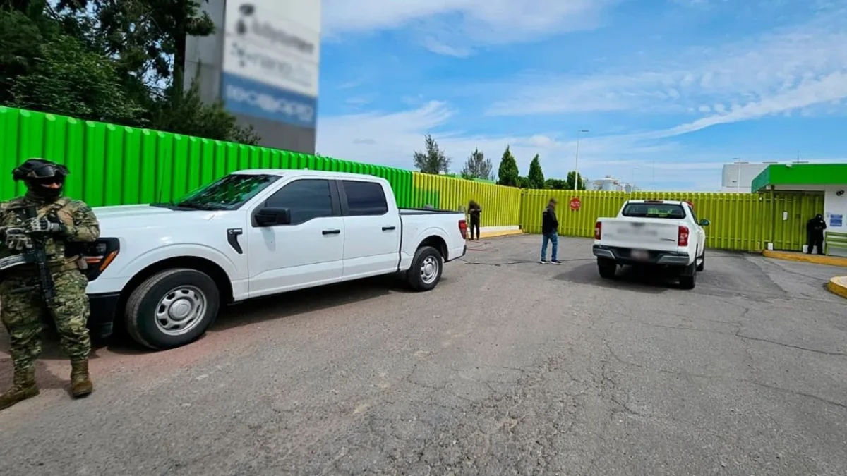 FGR asegura 800 mil litros de huachicol en Puebla