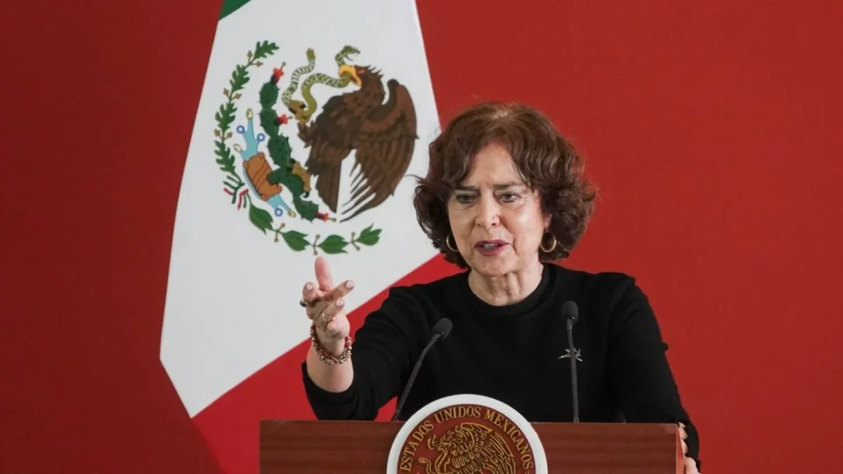 Indispensable garantizar condiciones para que jóvenes permanezcan en las aulas: Rosaura Ruiz