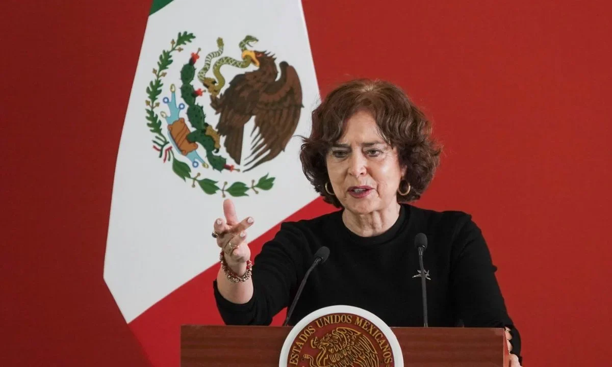 Indispensable garantizar condiciones para que jóvenes permanezcan en las aulas: Rosaura Ruiz
