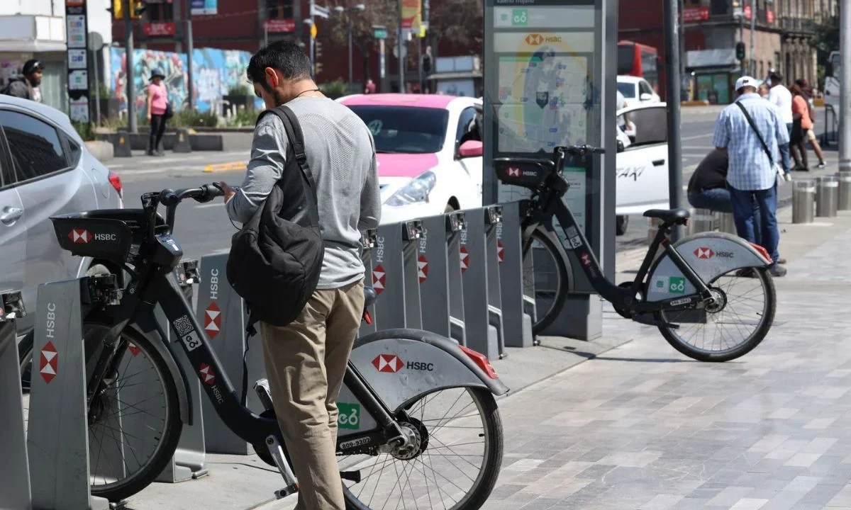 El presidente de la FRRPU, Jorge Carlos Negrete, dijo que la infraestructura publicitaria de Ecobici sería casi 8 veces mayor que la actual.