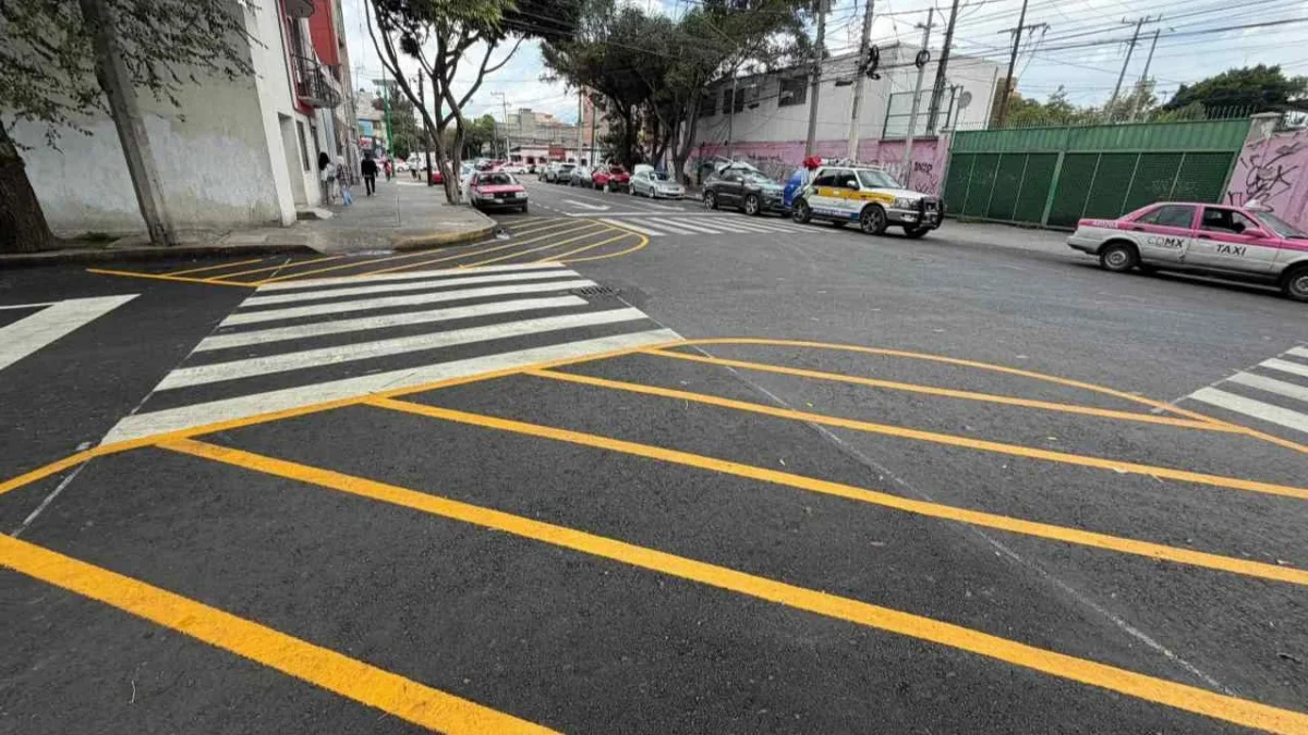 La Alcaldía Cuauhtémoc repavimenta la calle Dr. Miguel Silva, en la colonia Doctores.
