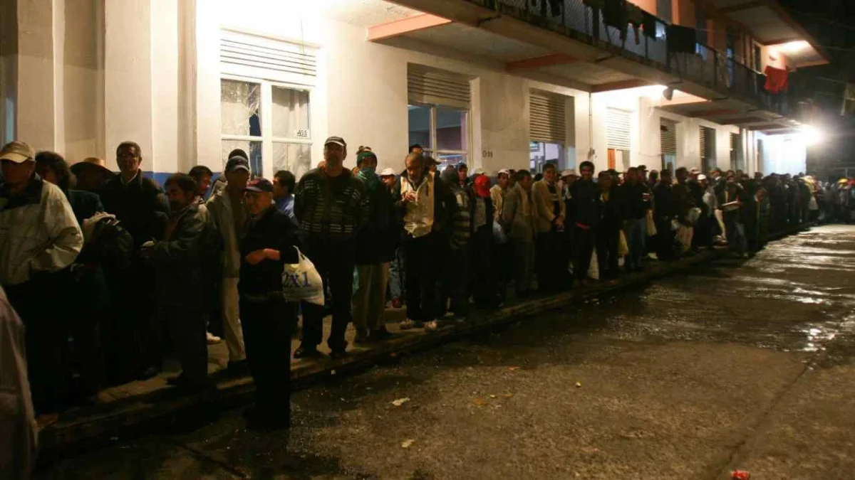 Autoridades de la CDMX evalúa espacios en la alcaldía Cuauhtémoc ante cierre de albergue Coruña.