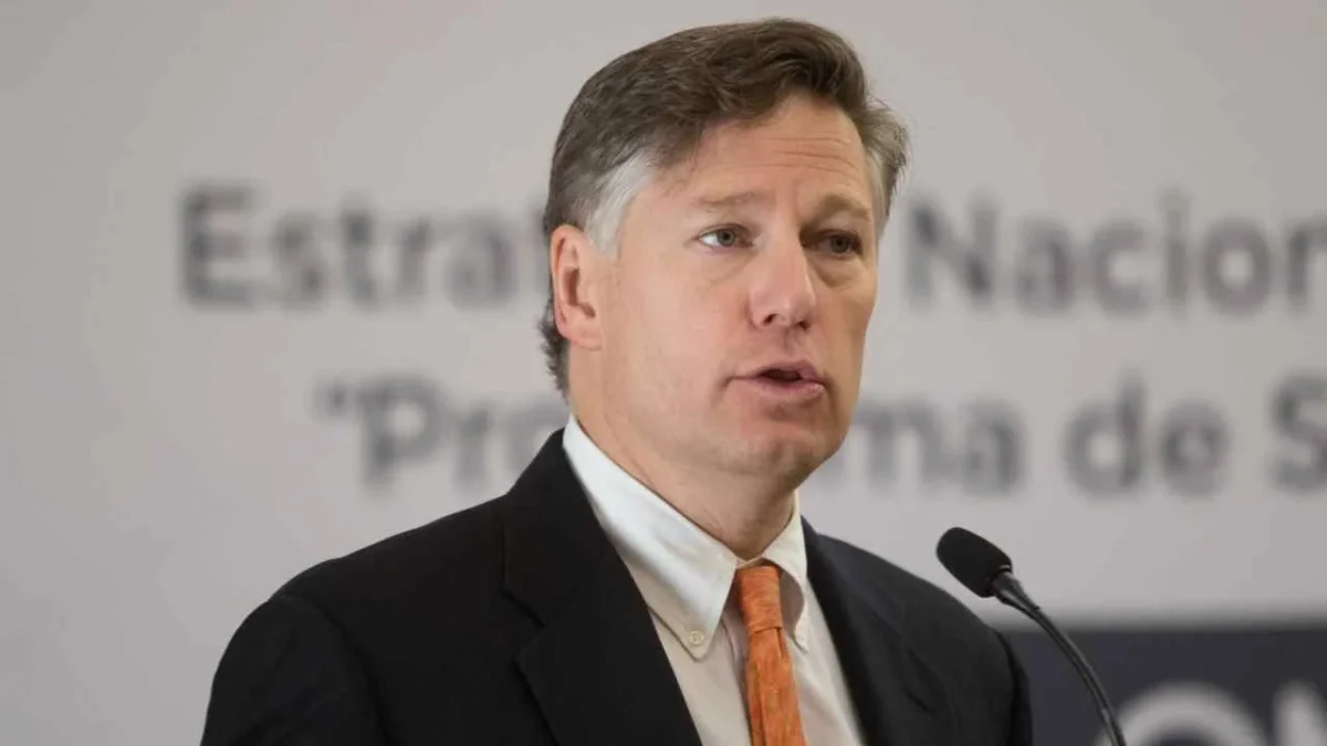christopher-landau-llama-a-no-distraer-la-agenda-bilateral-mexico-eu-por-drama-politico