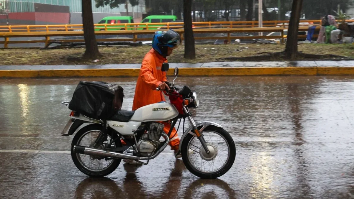 Clima hoy: México tendrá lluvias intensas, chubascos y descargas eléctricas en distintas regiones, mientras una onda de calor mantendrá temperaturas elevadas en el norte y otras zonas del país.