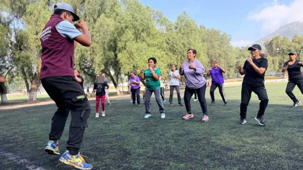 Los deportistas de centro deportivos en Tlalnepantla denunciar presuntas irregularidades a cargo del titular José Luis Sierra Torres y sus familiares.