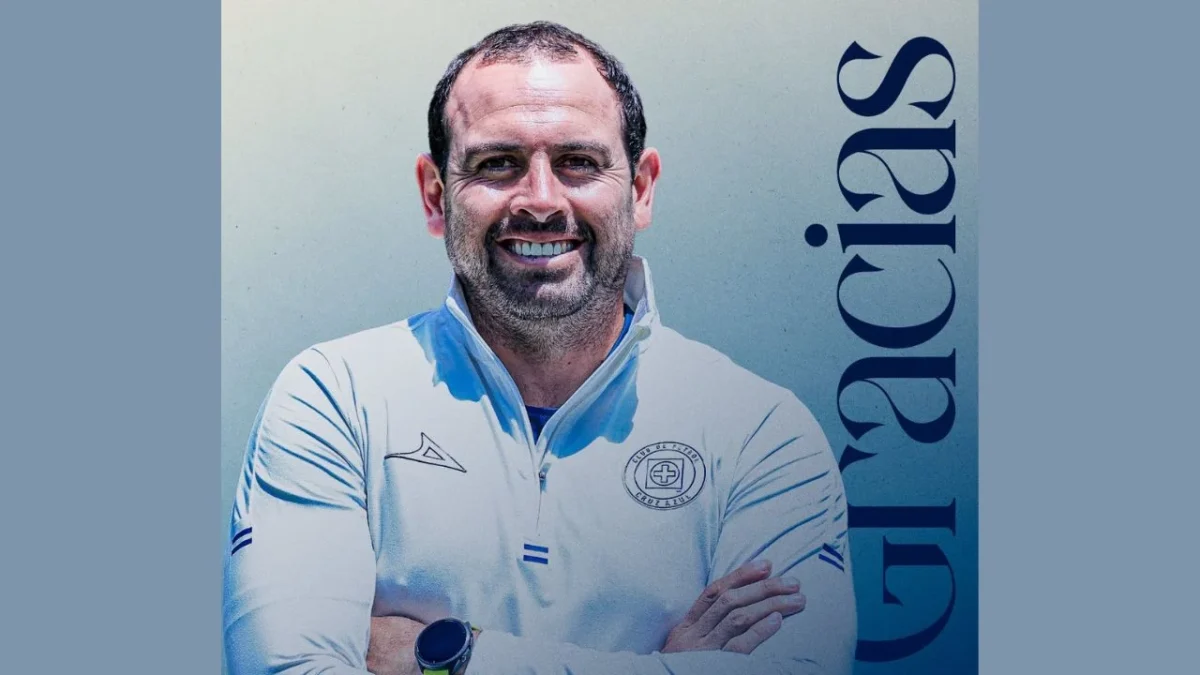 La directiva de Cruz Azul femenil anunció la salida de Israel del Real como DT del primer equipo 'después de una evaluación profunda'.