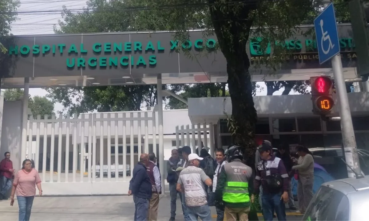 Autoridades realizaron la evacuación preventiva del área de urgencias para realizar una inspección y detectar alguna fuga dentro del lugar.