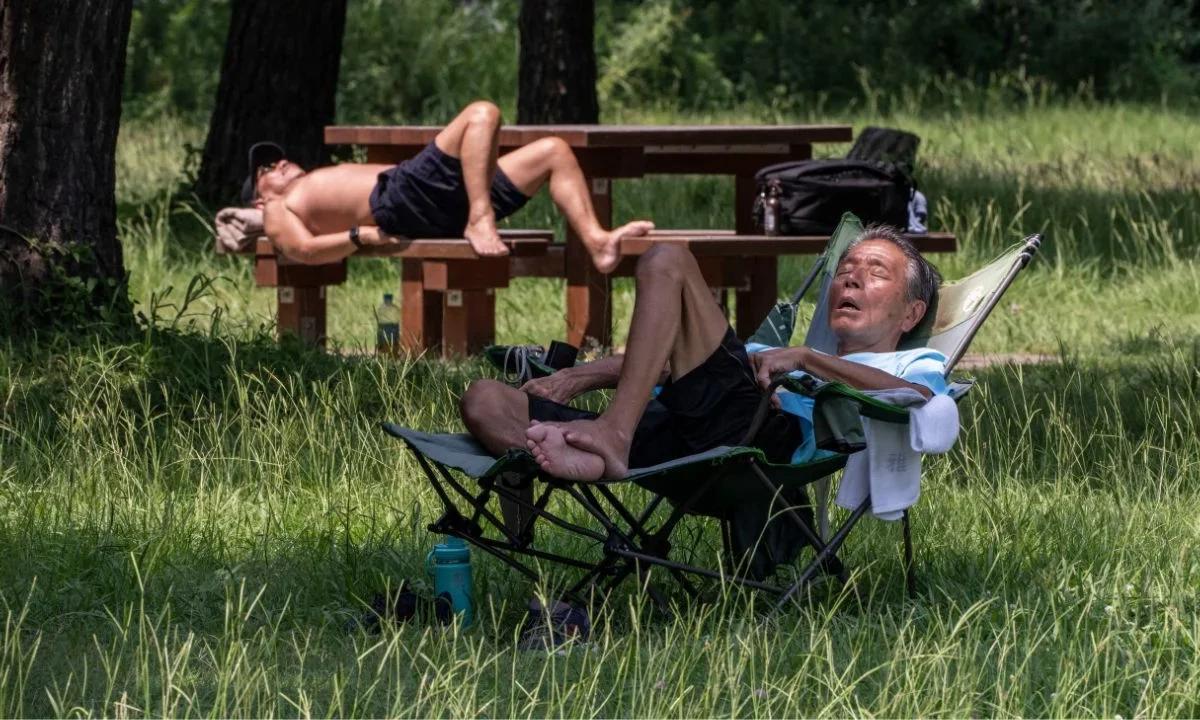 La humedad agrava el impacto del calor y afectará sobre todo a quienes no pueden refrigerar sus hogares, según expertos.