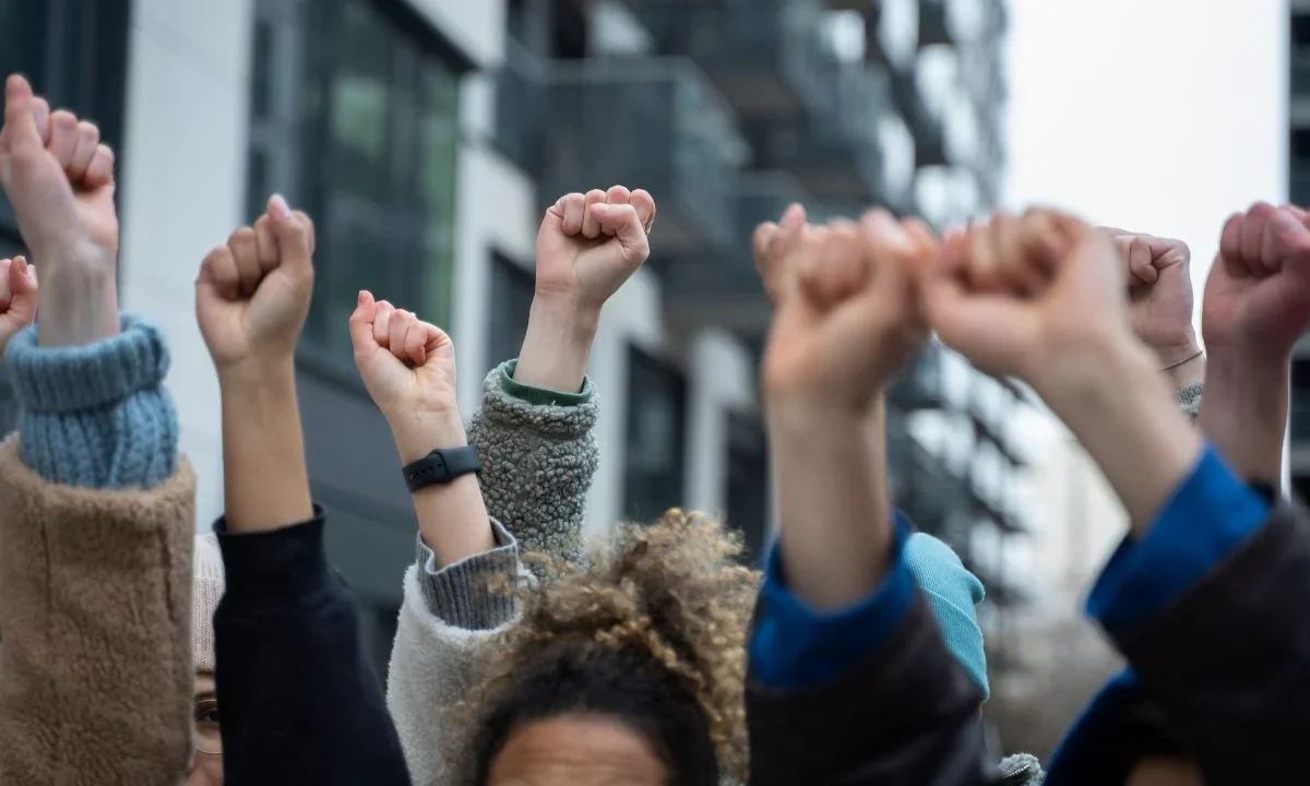 HRW alertó que los 'derechos de las audiencias' otorgaría a la Comisión Reguladora la facultad de imponer multas a los medios de comunicación