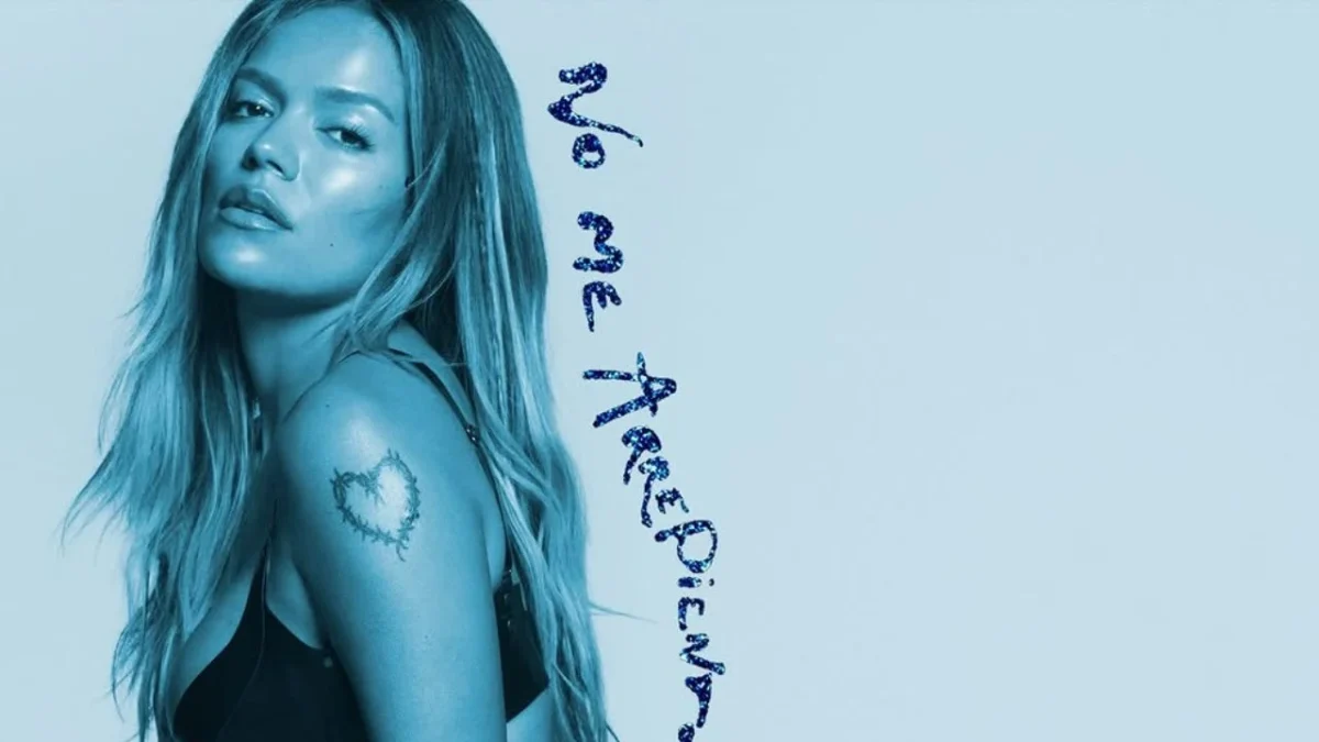 Karol G presentó No me arrepiento de sentir tanto, su séptimo álbum de estudio, con colaboraciones internacionales de Drake, Bruno Mars, Judeline, Rusowsky y Greg Gonzalez, vocalista de Cigarettes After Sex.