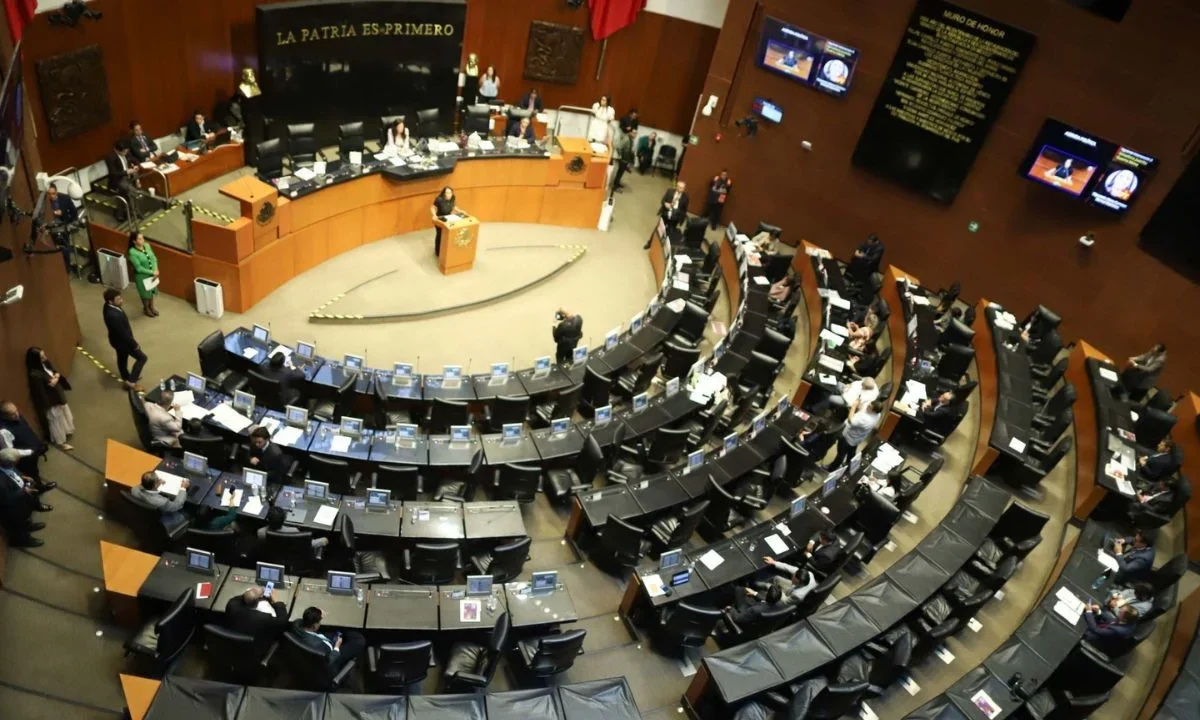Temas de Alito Moreno y el pleito entre Carlos Mancilla y Arturo Ávila, marcó la sesión de la Comisión Permanente en la Cámara Alta.