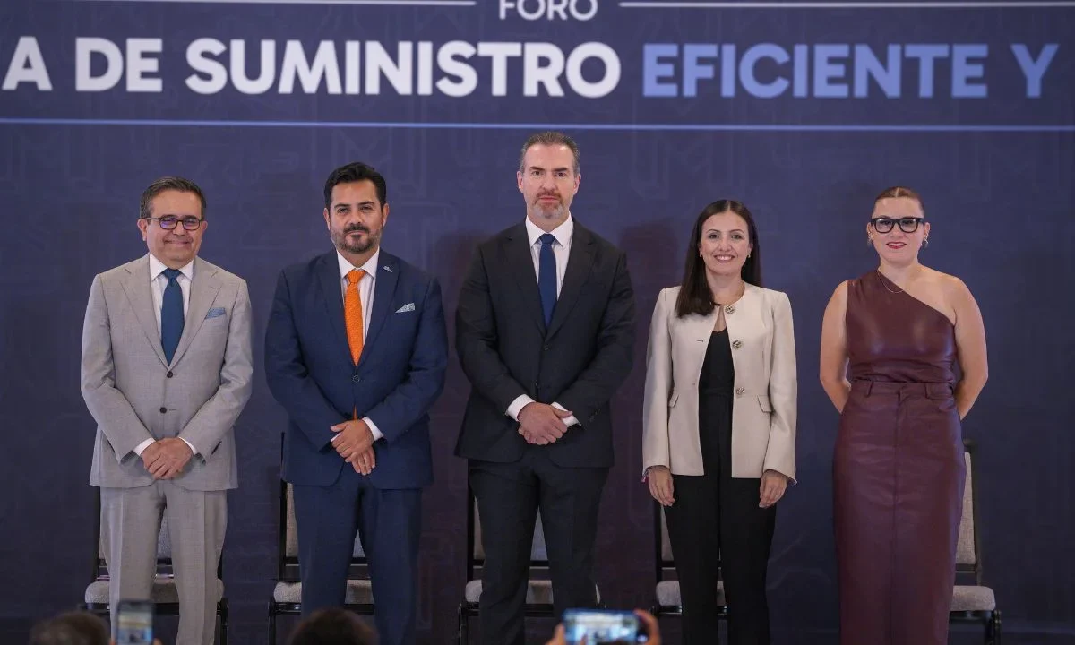 Adrián de la Garza resaltó que su administración devolvió la seguridad a Monterrey permitiendo que las empresas crezcan e inviertan.