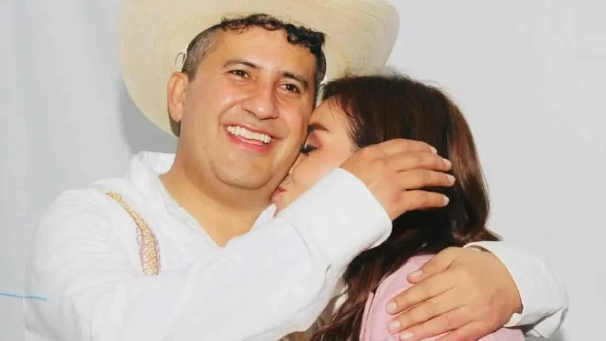 La FGE Michoacán notifica a Grecia Quiroz sobre requerimiento para análisis de celulares de Carlos Manzo.