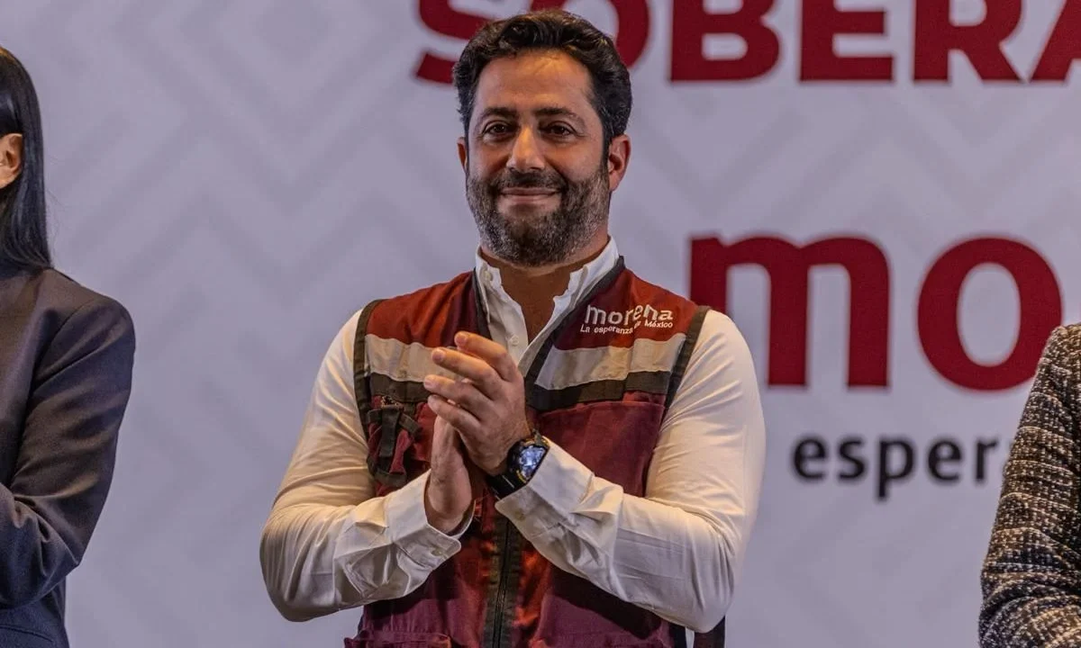 El ahora coordinador de Morena en Campeche, Pablo Gutiérrez Lazarus, ha gobernado en tres ocasiones el municipio de Carmen.