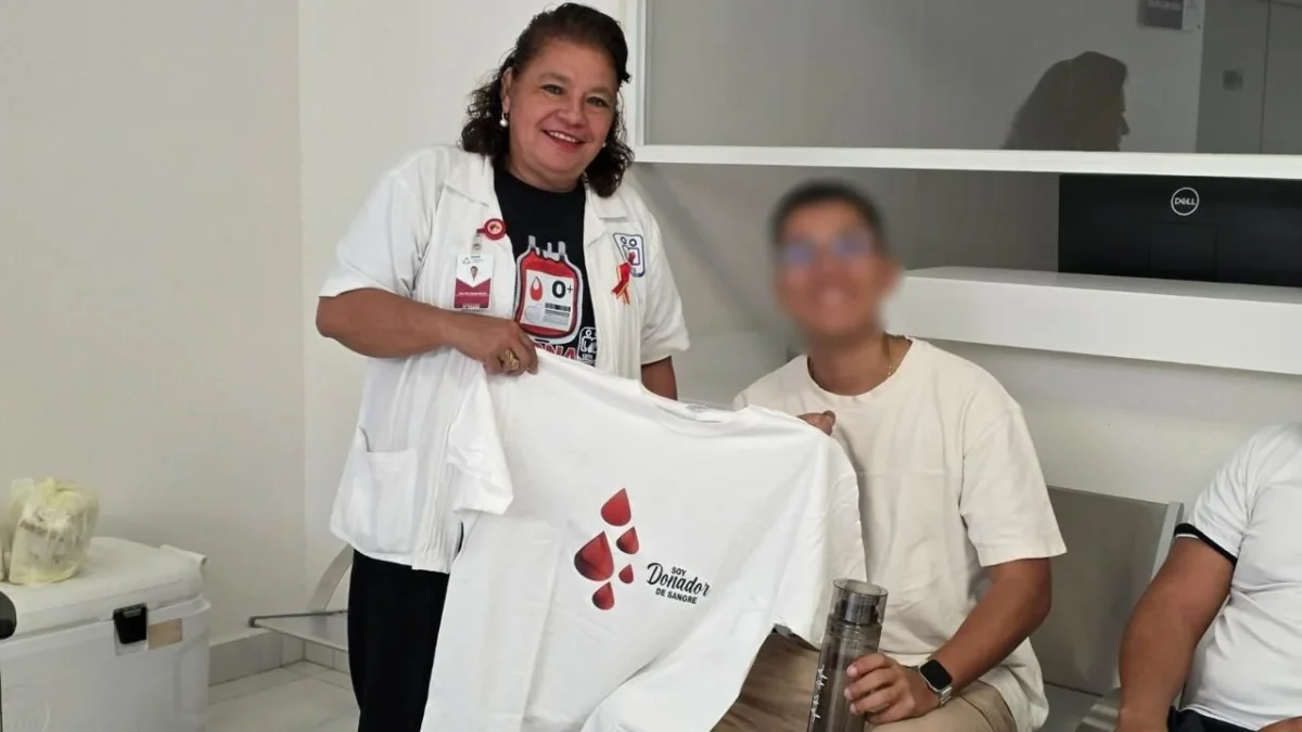 Durante la Segunda Campaña de Donación de Sangre en Campeche, participó personal de la Secretaría de Marina en el Hospital Naval de Lerma.
