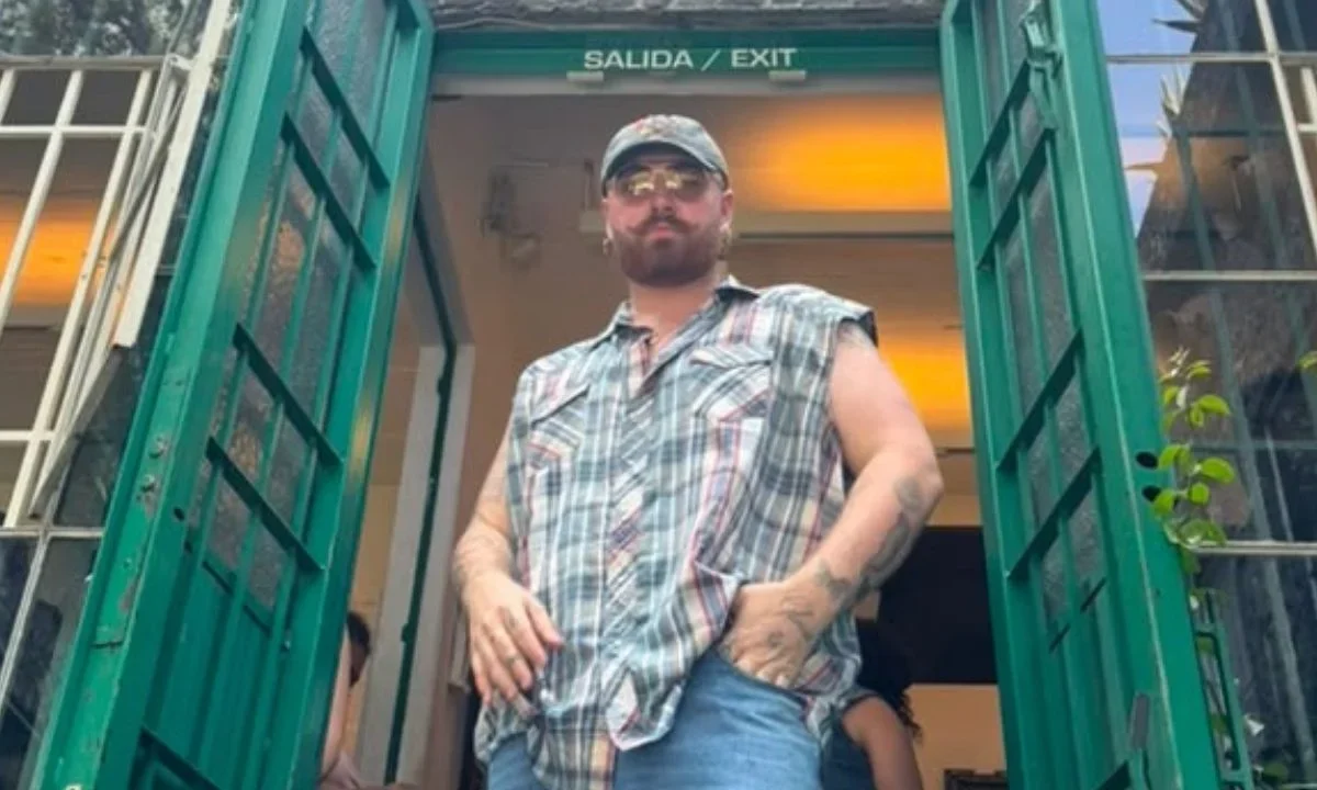 Sam Smith visita la Casa Azul de Frida Kahlo en su paso por México
