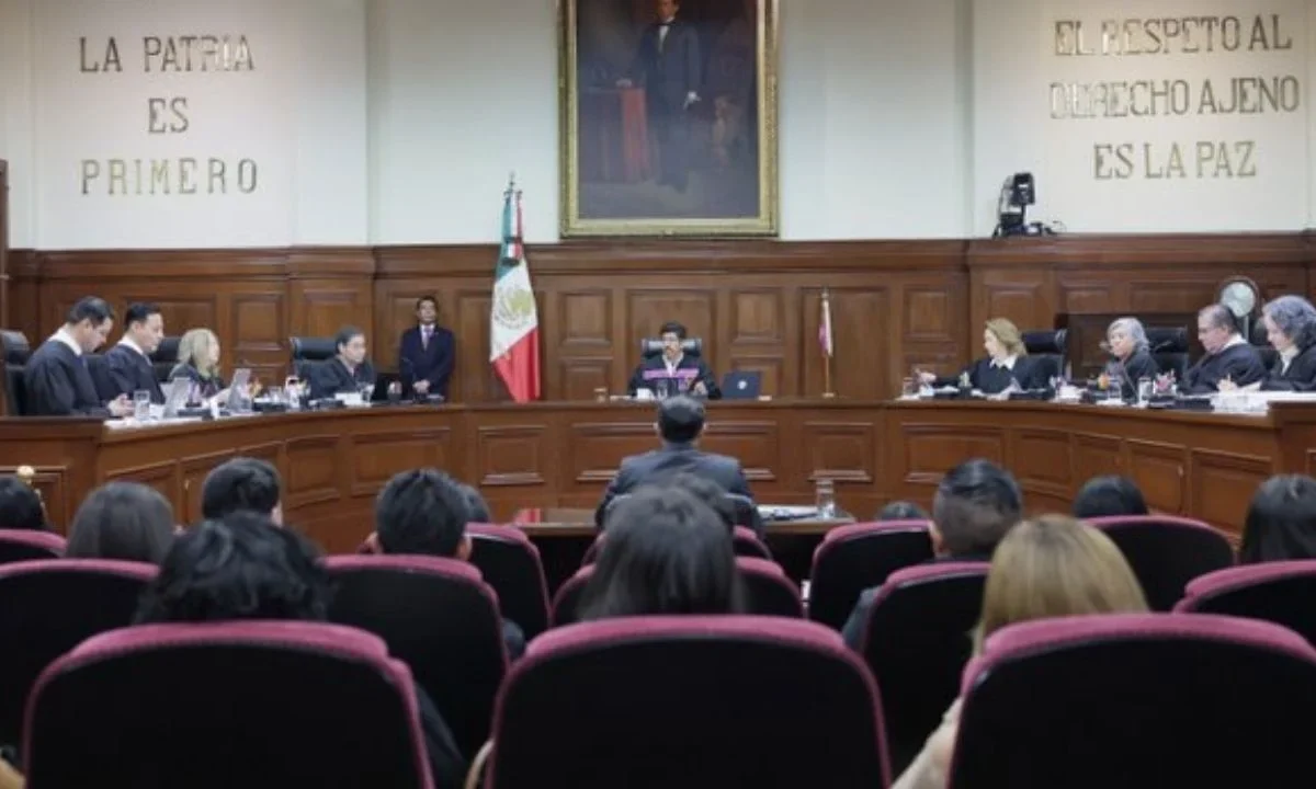 La SCJN admitió a trámite un asunto que pide definir si es constitucional el registro de datos personales de líneas telefónicas.