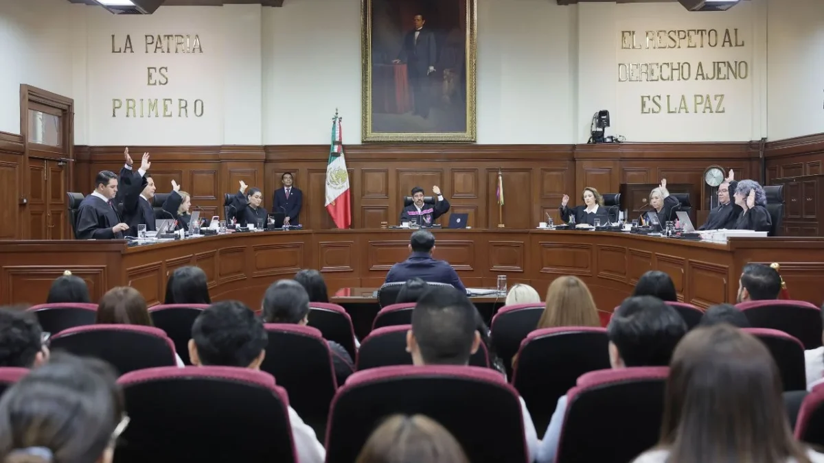 Ministros determinaron que la transferencia de cuentas no reclamadas al Fondo de Pensiones del Bienestar no modifica la propiedad del dinero.