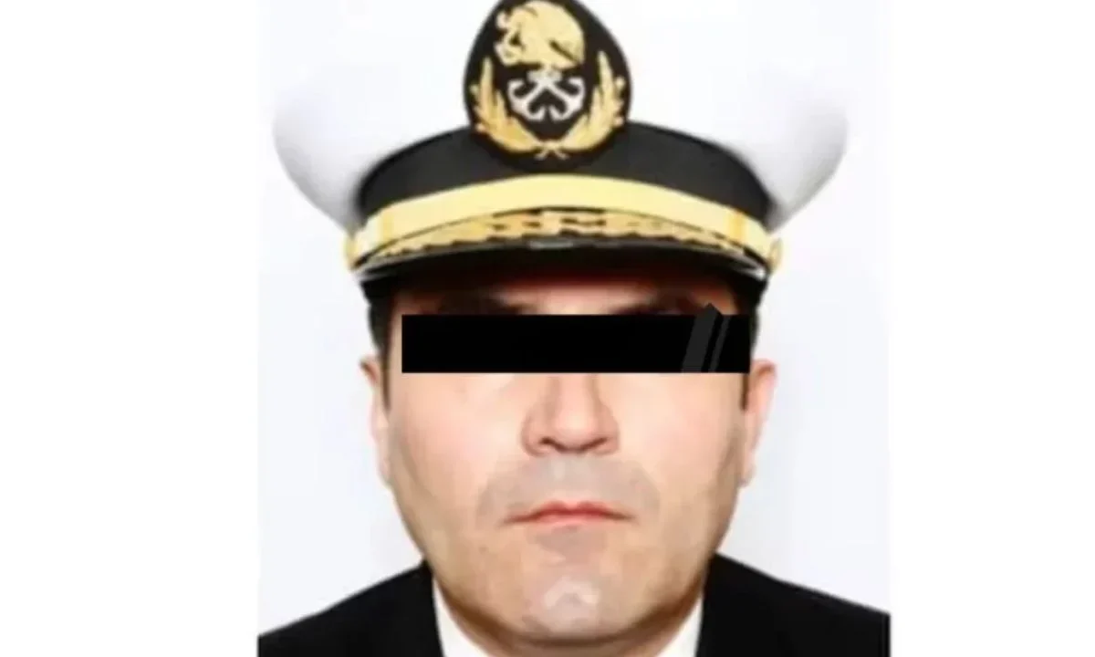 Claudia Sheinbaum habló sobre el posible traslado a México del contraalmirante Fernando Farías Laguna, acusado por presuntamente encabezar una red de huachicol fiscal