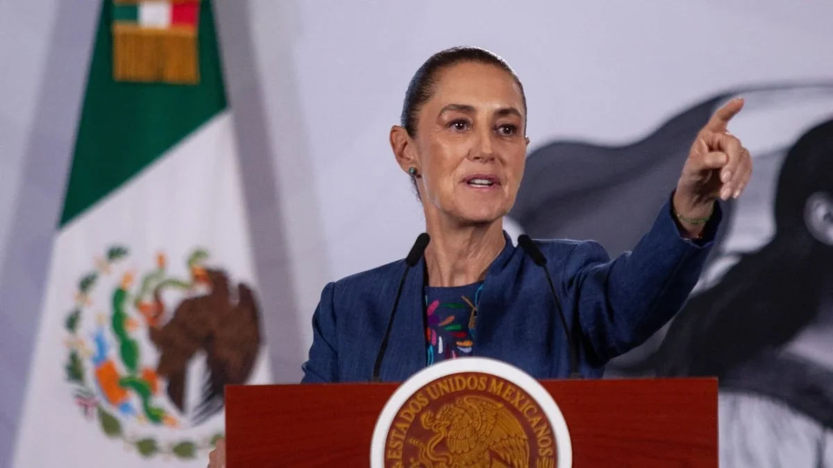 Claudia Sheinbaum se reúne con integrantes de la Sección 22 de la CNTE para revisar los compromisos adquiridos previamente.