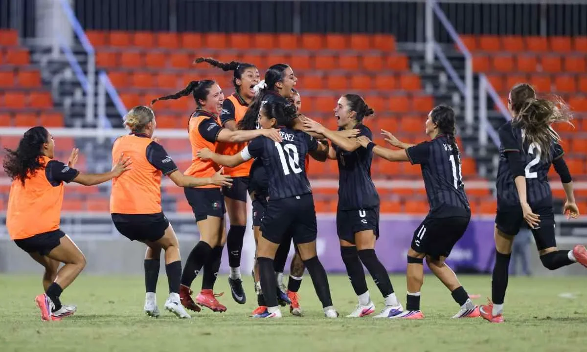La Selección Mexicana Femenil Sub-23 conquista la medalla de oro en los Juegos Centroamericanos.