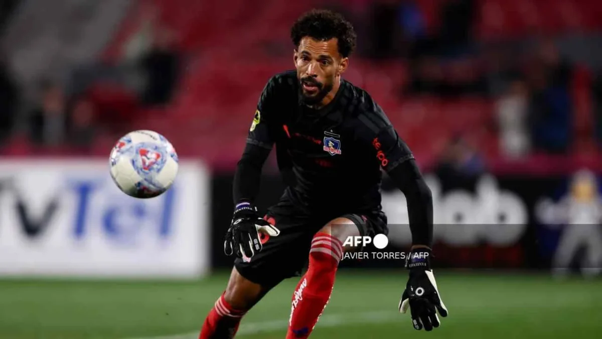 Vozinha hizo su debut este miércoles con el Colo-Colo.